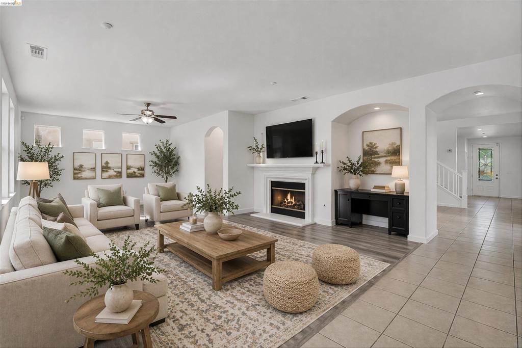 2340 St Augustine Dr