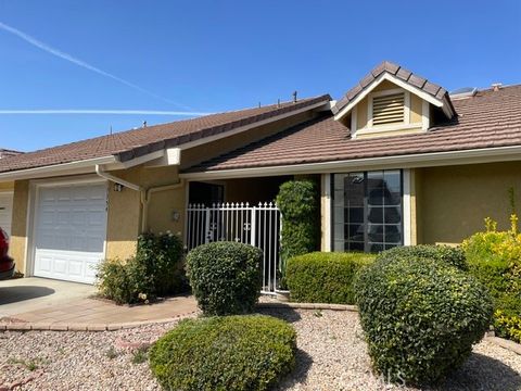 Photo of 1354 Yorktown Circle, San Jacinto, CA 92583 (MLS # SW26094877)