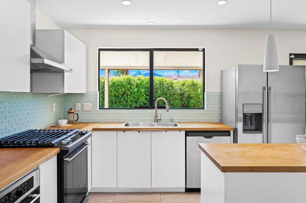 Demuth Park - Residential