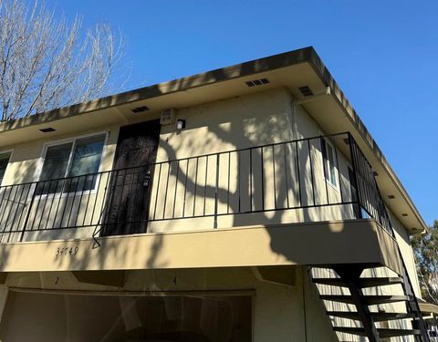 Photo of 34749 Alvarado Niles Rd Rd #4, Union City, CA 94587 (MLS # 41120763)