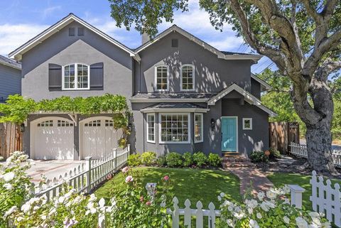 2 Perry Avenue Menlo Park CA 94025