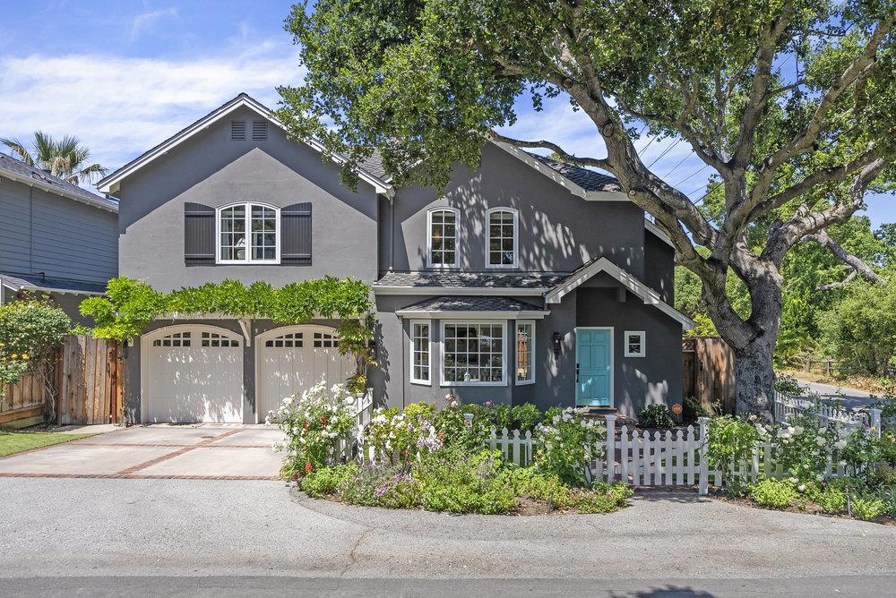 2 Perry Avenue
