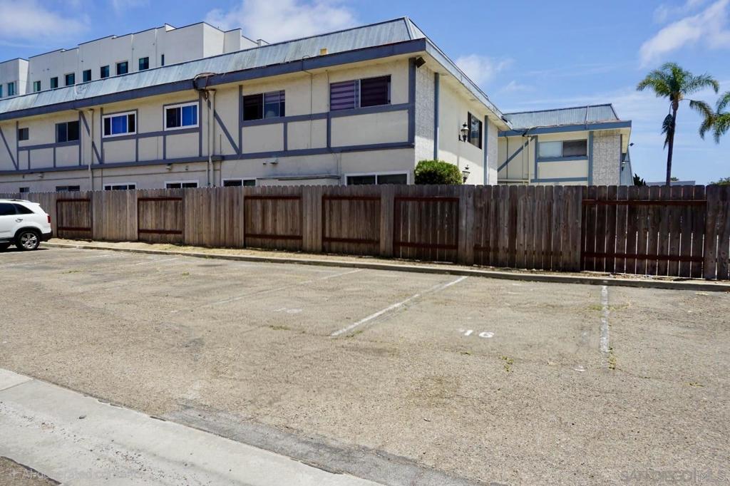 465 4th Ave 16