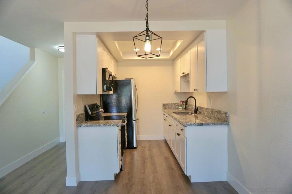 465 4th Ave 16