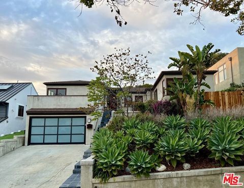 Photo of 10327 Lorenzo Drive, Los Angeles, CA 90064 (MLS # 26860037)
