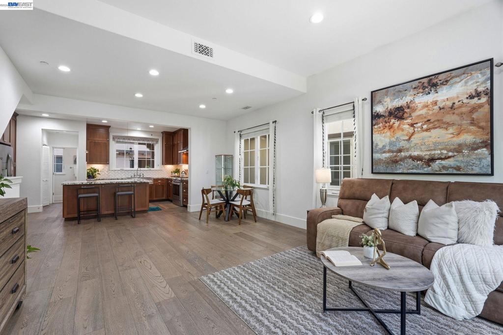 39567 Stevenson Place