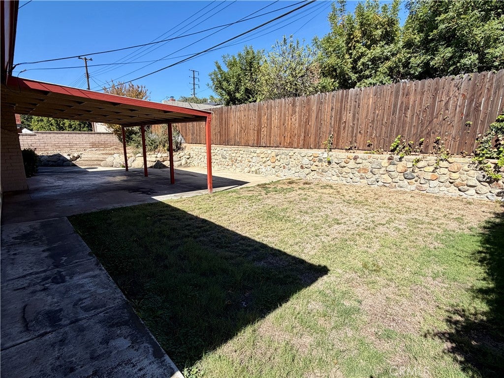 885 Azure Court