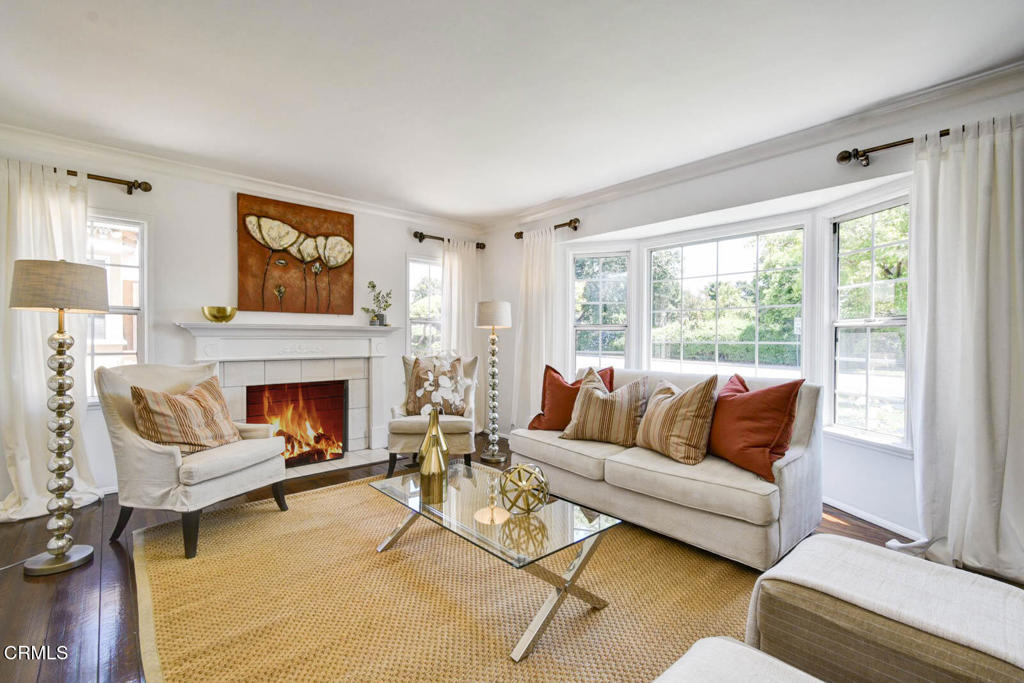 521 N Del Mar Avenue