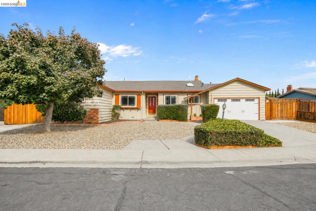 1789 Woodland Ct
