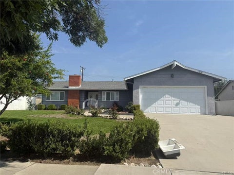 Photo of 1095 W 17th Street, Upland, CA 91784 (MLS # TR26220756)