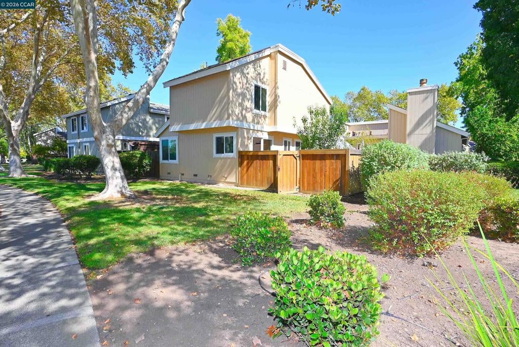 4203 Dubhe Ct