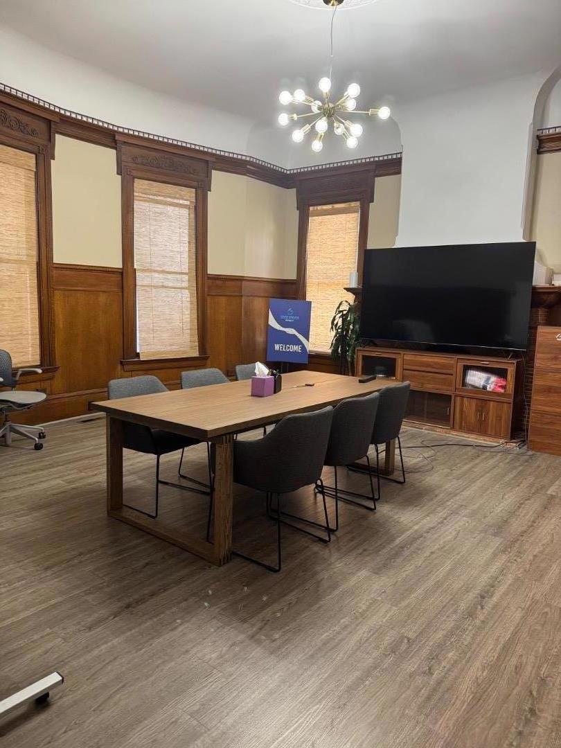 510 Waverley Street