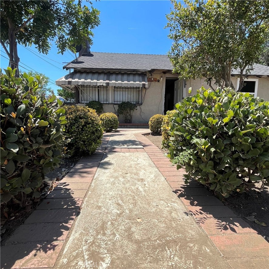 10605 Laurel Canyon