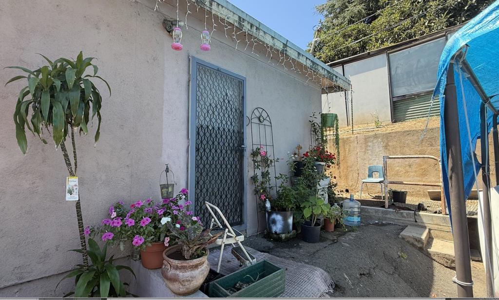 215 Guajome Street