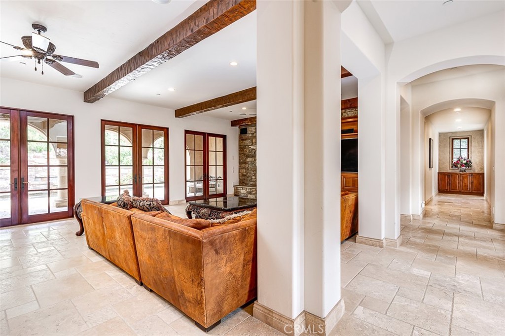 Shady Canyon Custom (SHDC) - Residential