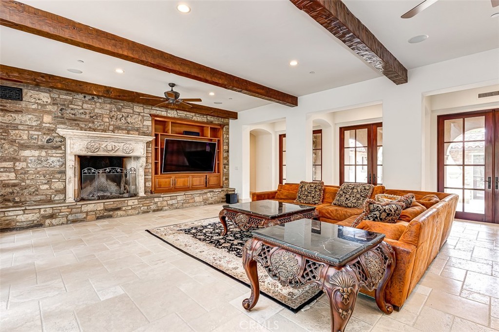 Shady Canyon Custom (SHDC) - Residential