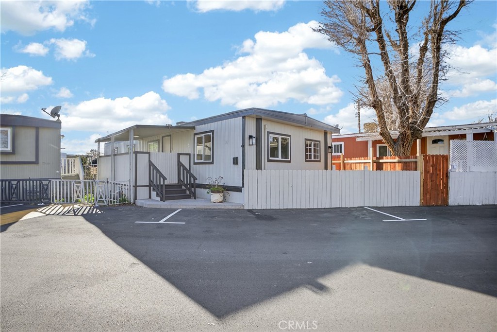 2515 E Ave I W23