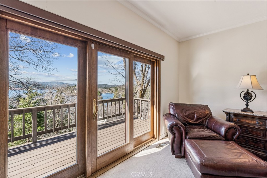 Lake Arrowhead, California, 92352, United States, 4 Bedrooms Bedrooms, ,4 BathroomsBathrooms,Residential,Active,2022363