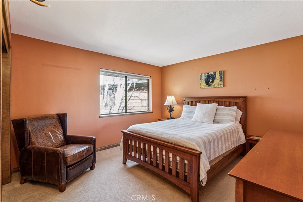 Lake Arrowhead, California, 92352, United States, 4 Bedrooms Bedrooms, ,4 BathroomsBathrooms,Residential,Active,2022363