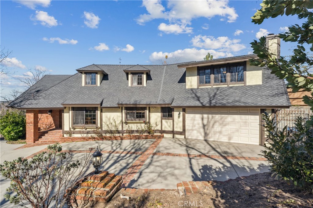 Lake Arrowhead, California, 92352, United States, 4 Bedrooms Bedrooms, ,4 BathroomsBathrooms,Residential,Active,2022363