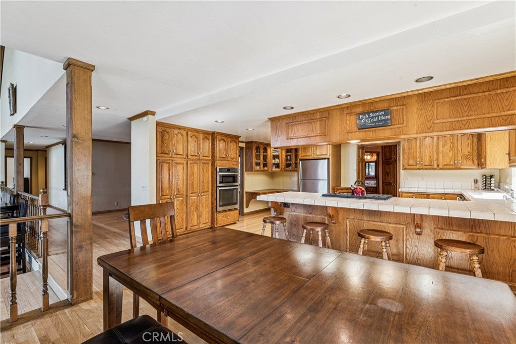 Lake Arrowhead, California, 92352, United States, 4 Bedrooms Bedrooms, ,4 BathroomsBathrooms,Residential,Active,2022363