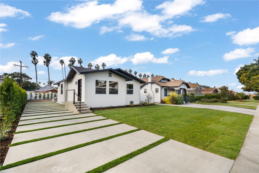 Properties 1 5113 5th Avenue