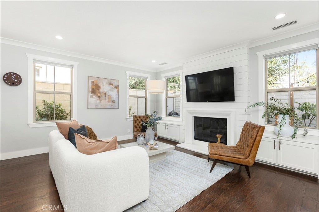 205 Mantle, Irvine CA 92618 - Photo 6