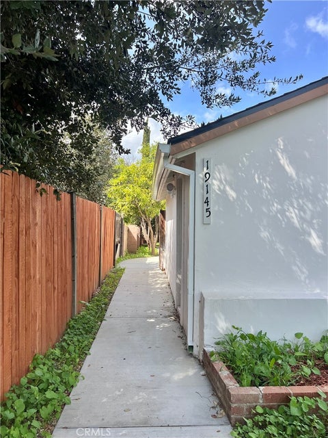Photo of 19145 Jovan, Tarzana, CA 91335 (MLS # SR26189658)