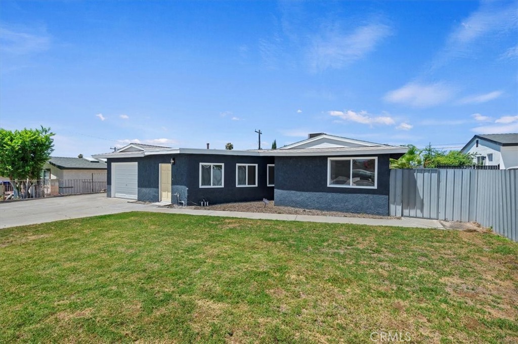 Welcome to this beautifully renovated North San Bernardino home that perfectly blends modern updates with serene mountain views! Set against a stunning natural backdrop, this property offers both comfort and style in a peaceful, private setting.
Step inside and enjoy a fresh, open interior featuring brand-new laminate flooring, new dual-pane windows, and a spacious layout flooded with natural light. The remodeled kitchen boasts sleek cabinetry, quartz-style countertops, new stainless steel appliances, and stylish backsplash details—ideal for both everyday living and entertaining.
Both bathrooms have been fully renovated with on-trend finishes, designer tile work, and updated vanities—offering a spa-like feel right at home.
The private backyard is an entertainer’s dream with a covered patio, a refreshing pool, and expansive views of the surrounding mountains—perfect for relaxing or hosting on warm California evenings.
Whether you’re enjoying the upgraded interior or taking in the scenic outdoor setting, this move-in-ready home checks all the boxes!