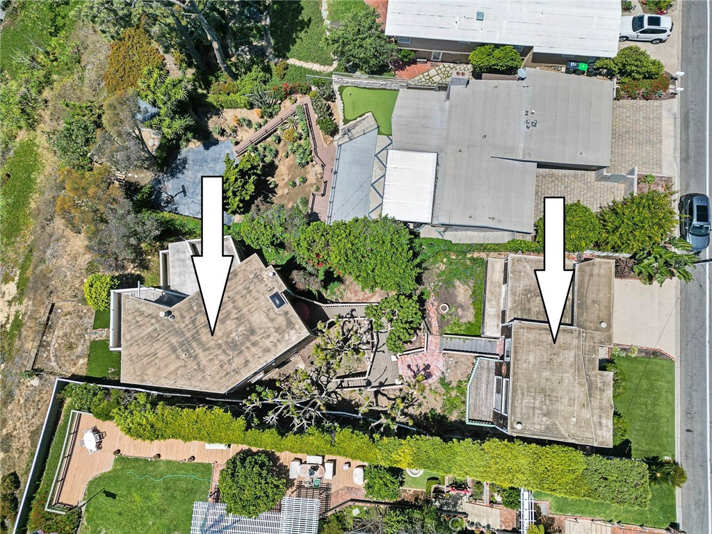 2209 Cliff Drive