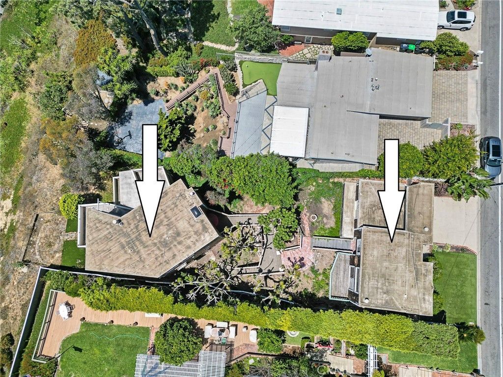 Photo of 2209 Cliff Drive, Newport Beach, CA 92663 (MLS # NP26091786)