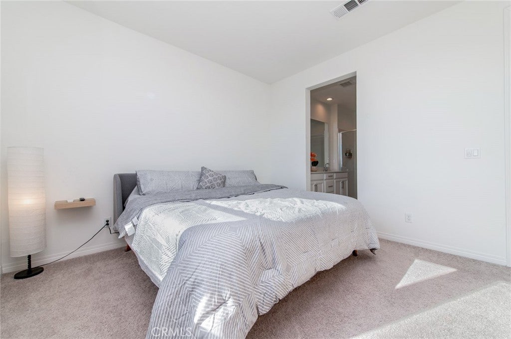128 Keeper, Irvine CA 92618 - Photo 21