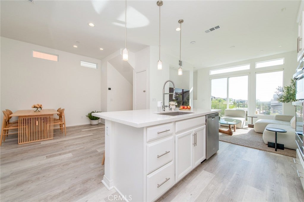 128 Keeper, Irvine CA 92618 - Photo 11