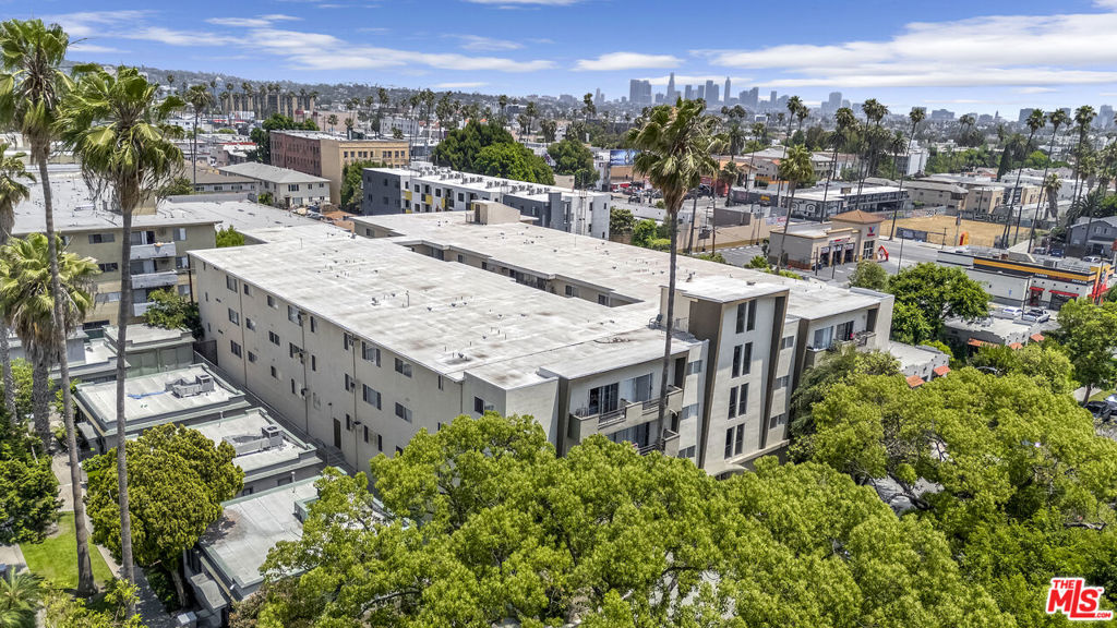 1536 N Serrano Avenue