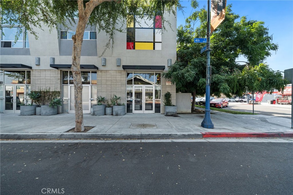 834 E 4th Street H