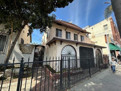 7223 Seville Ave Huntington Park CA 90255