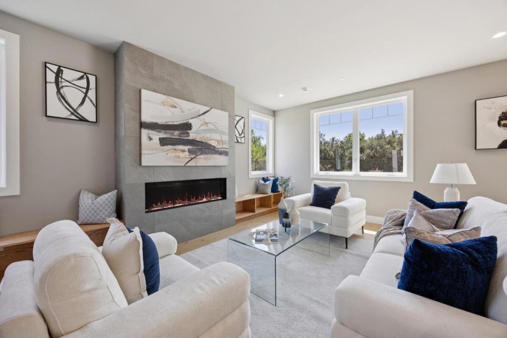 1500 Paradise Court