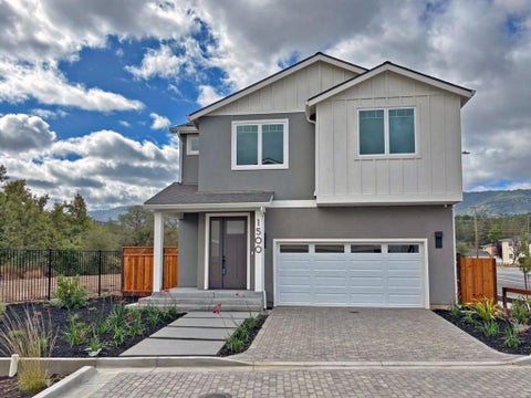 Photo of 1500 Paradise Court, San Jose, CA 95124 (MLS # ML82060318)