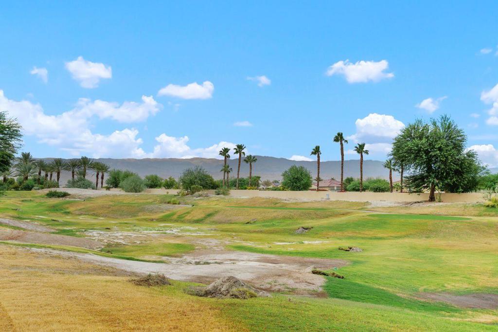 Mira Vista - Residential