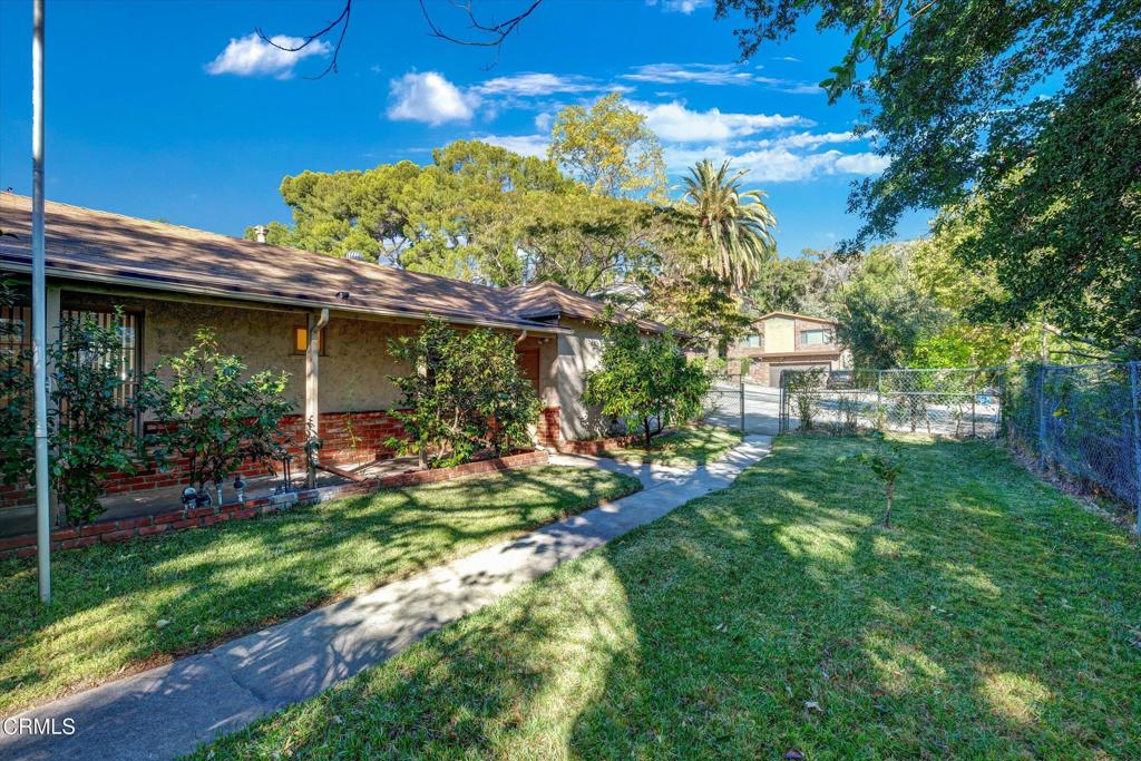 3942 Los Olivos Lane