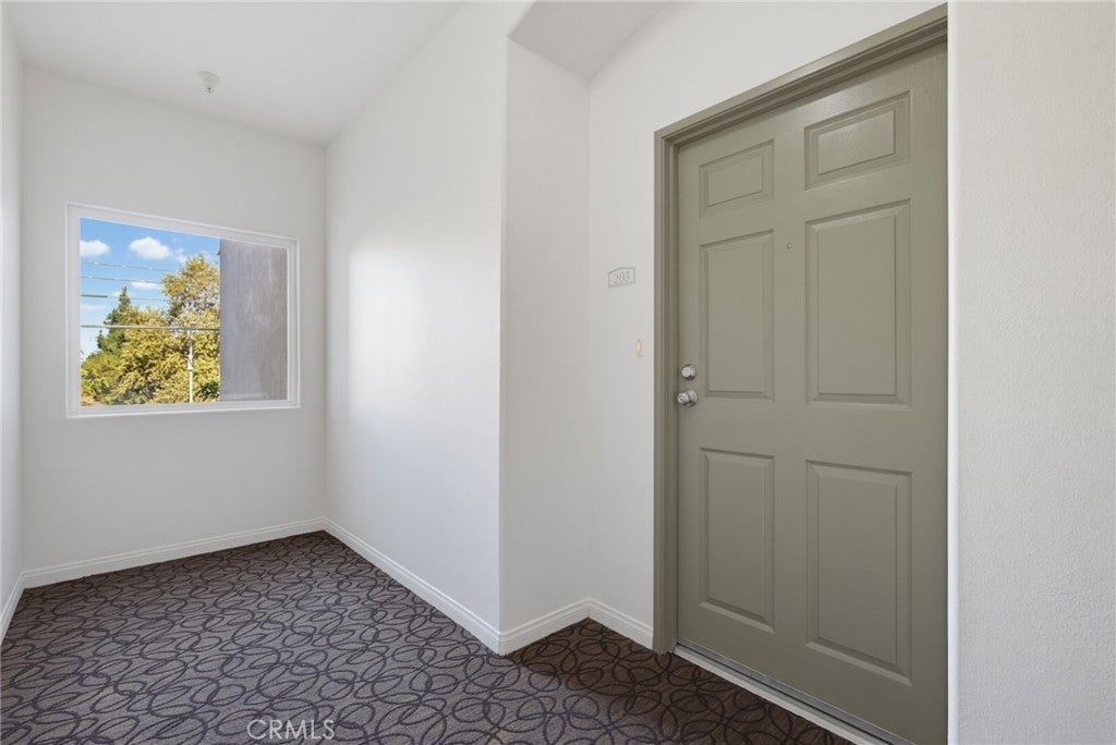 9610 Zelzah Avenue 203, Los Angeles CA 91325