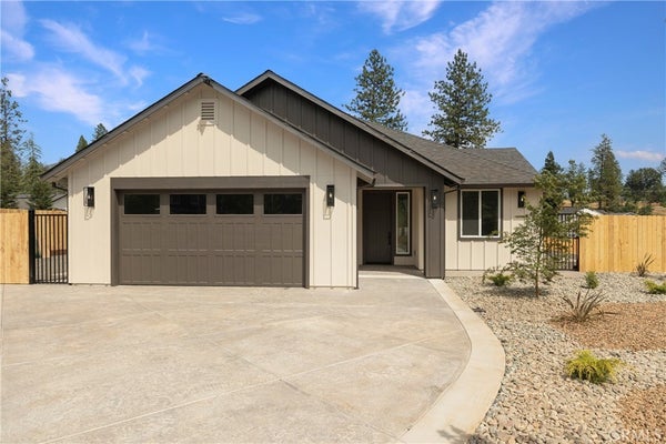 1586 GATE LN, PARADISE, CA 95969 - Image fc2e6a9ff8db46a1efd806d6cab8166b/3324603659
