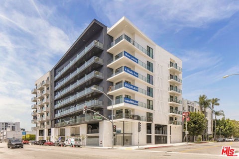 Photo of 10401 Washington Boulevard #PH837, Culver City, CA 90232 (MLS # 26846983)
