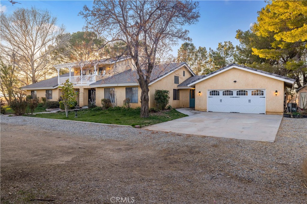 9733 E Avenue G10