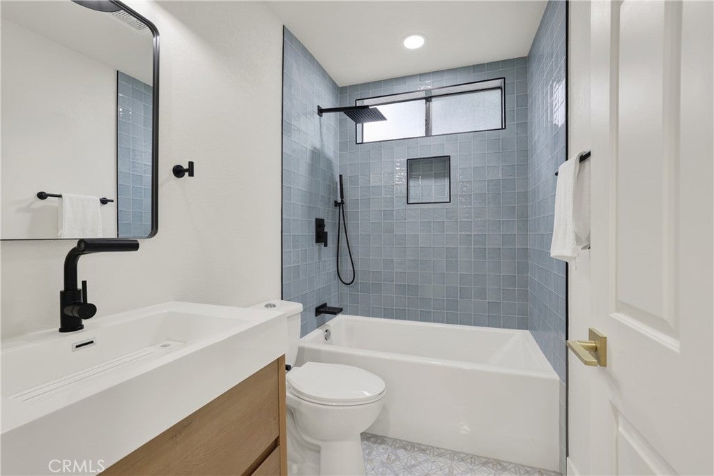 2 Hudson, Irvine CA 92620 - Photo 21