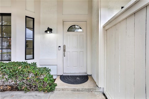 Photo of 2 Hudson, Irvine, CA 92620 (MLS # OC26132761)