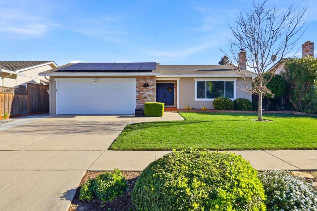 Photo of 5374 Southbridge, San Jose, CA 95118 (MLS # ML82031457)