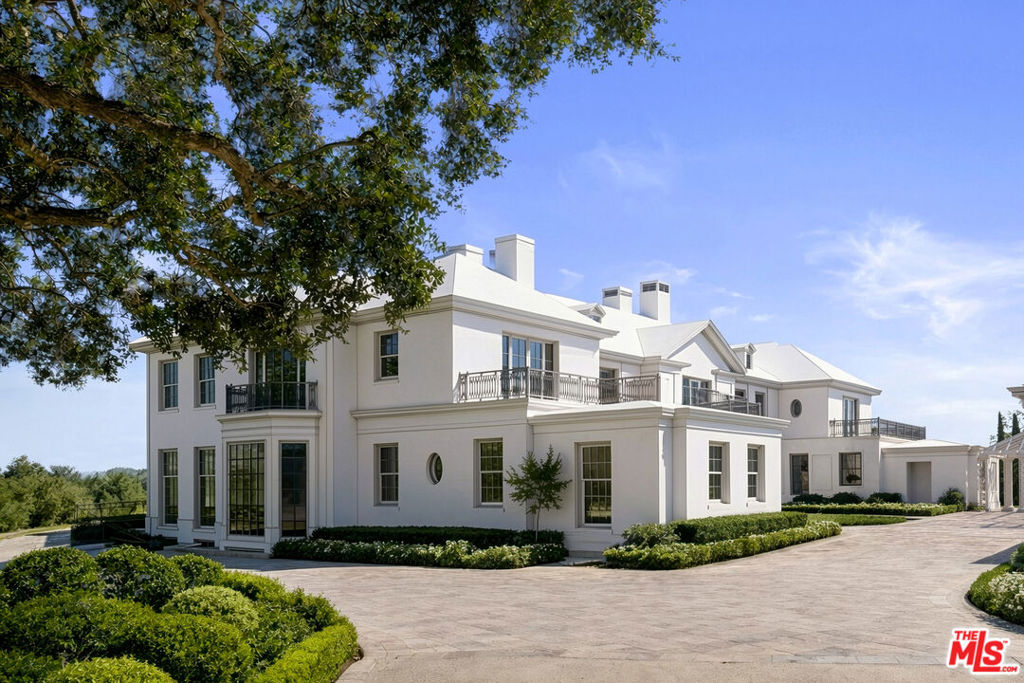 2910 Sycamore Canyon Road