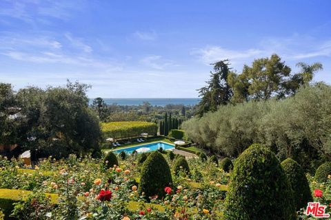 Photo of 2910 Sycamore Canyon Road, Montecito, CA 93108 (MLS # 26664673)