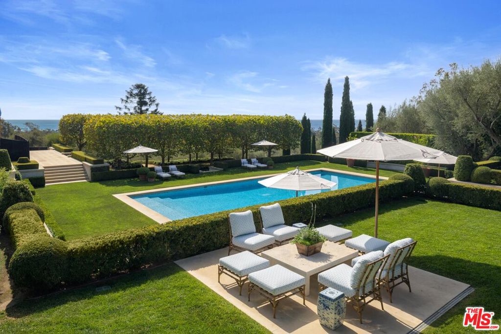 2910 Sycamore Canyon Road